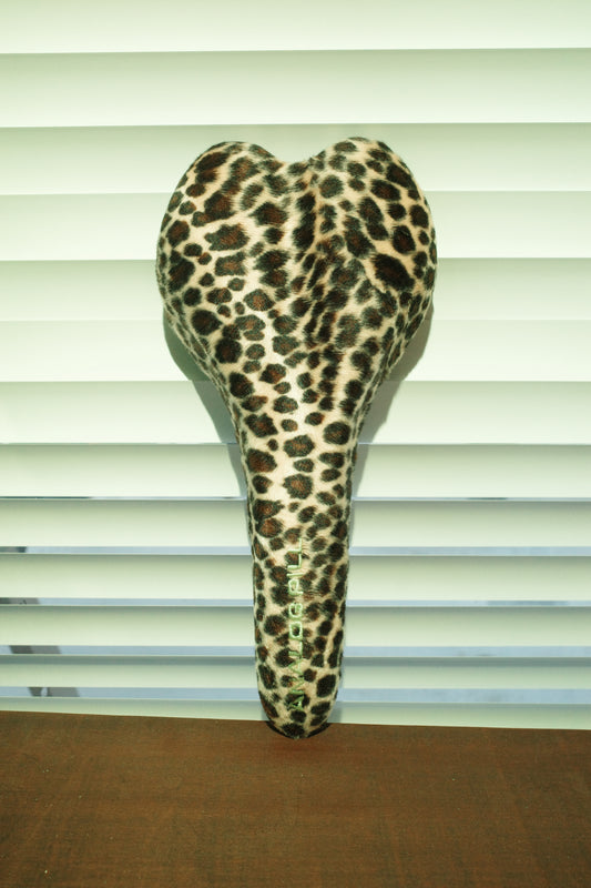 Leopard Saddle