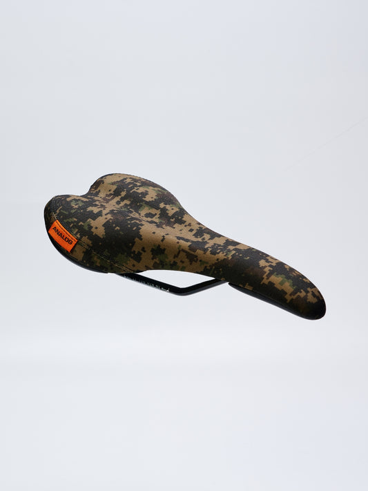 Digital Camo Saddle