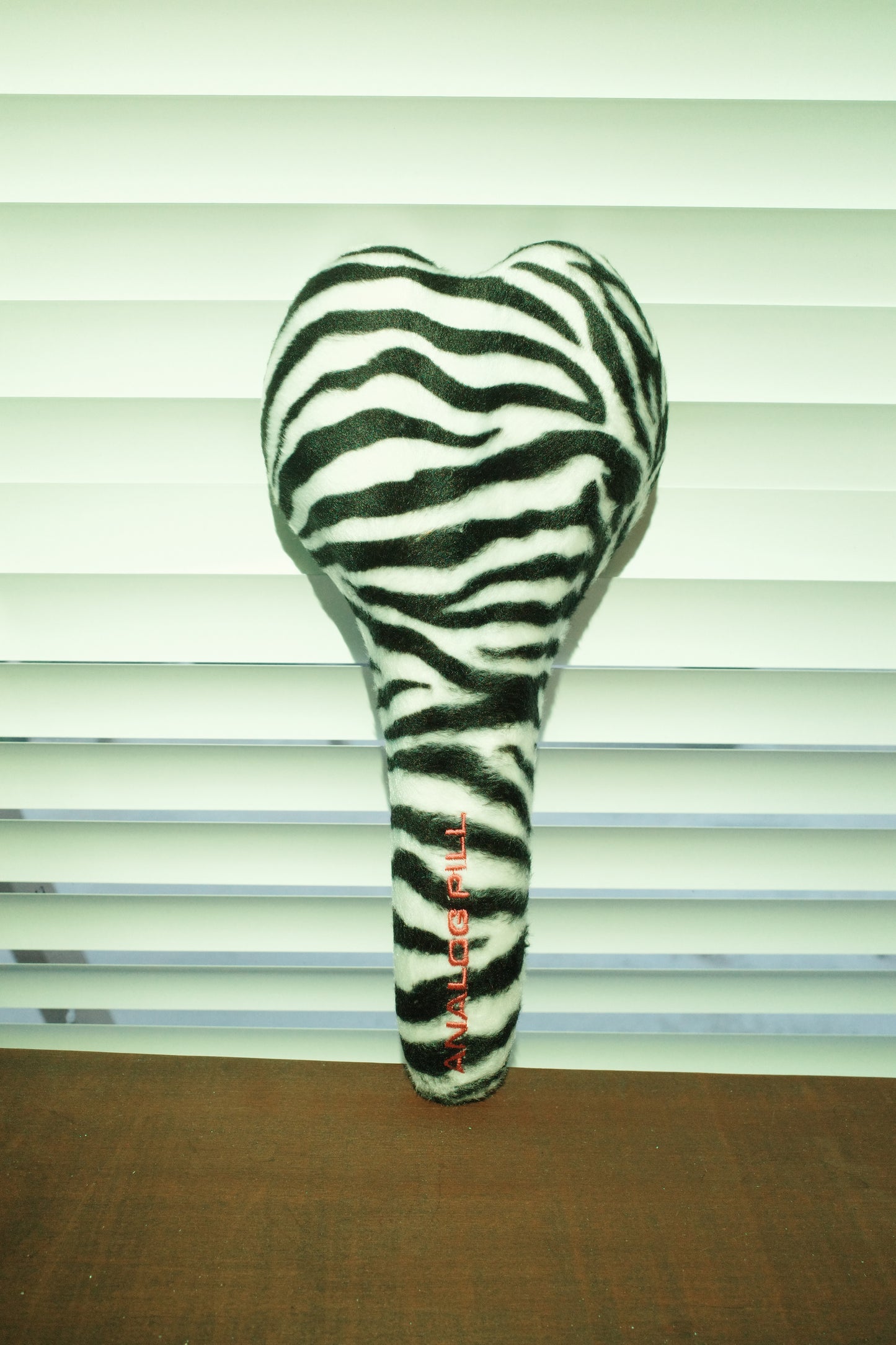 Analog Pill Zebra Saddle